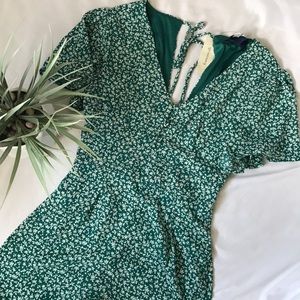 NWT Francesca's green floral jumpsuit size xs